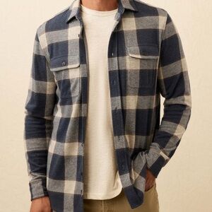 Faherty Legend Sweater Shirt Navy Cloud Plaid Large NWT